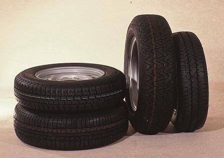 010.00093 - Roue de secours 145/80R13 - Remorques 2