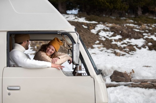 camping-car-hiver-batterie-chargeur-intelligent