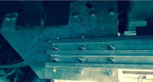Base + rallonges Ford V185 Plancher cabine - Attelage Ford Transit